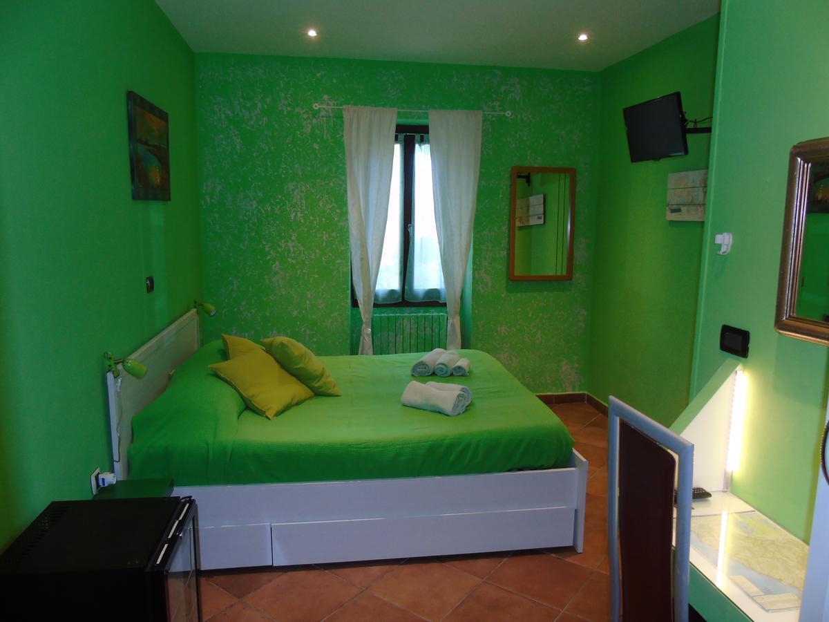 Hotel Rainbow Арма ди Таджия Екстериор снимка