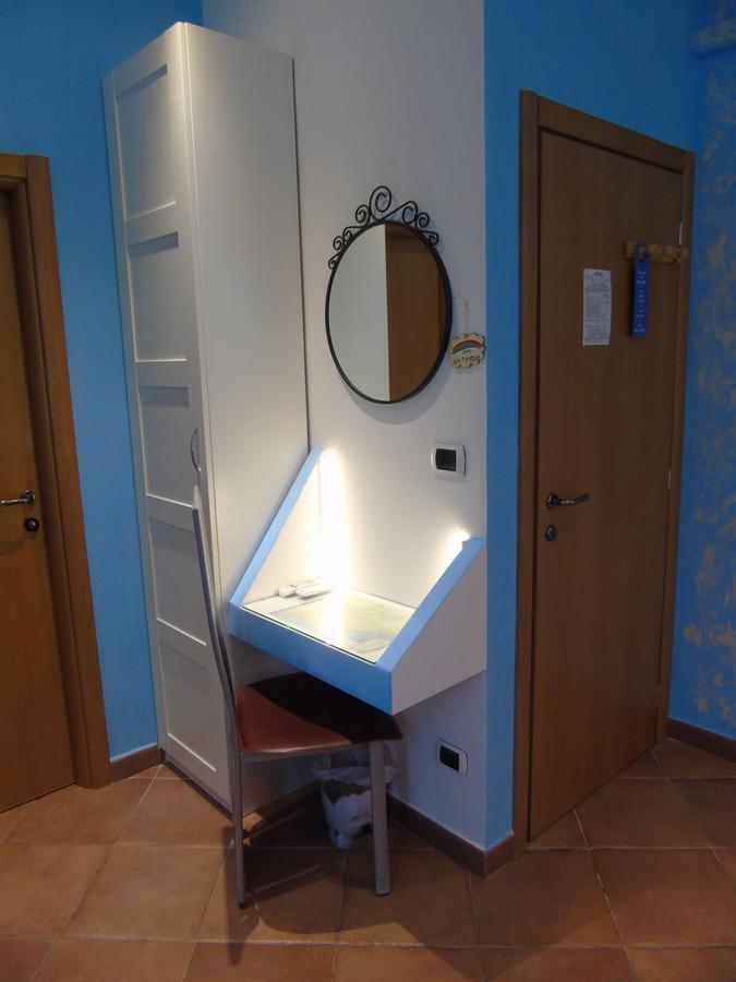 Hotel Rainbow Арма ди Таджия Екстериор снимка